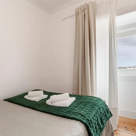 Panorama Apartment Lisbon